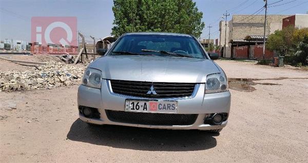 Mitsubishi Galant 2010 for sale in Iraq - Najaf